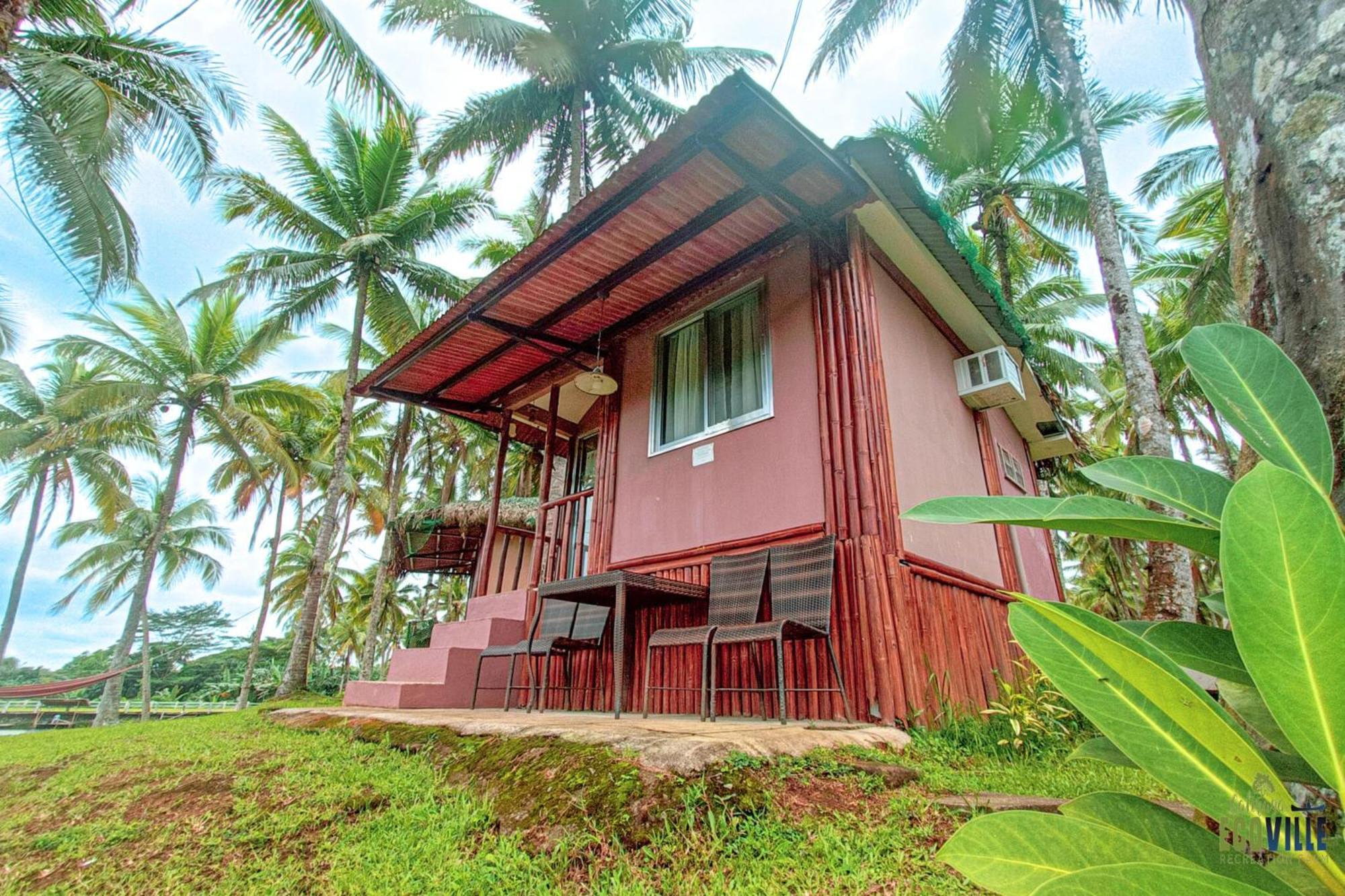 Caliraya Ecoville Recreation And Farm Resort Cavinti Exterior foto